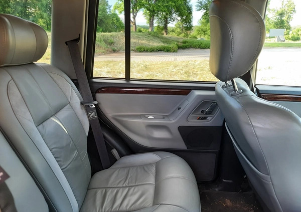 Jeep Grand Cherokee cena 24777 przebieg: 366800, rok produkcji 2004 z Chęciny małe 106